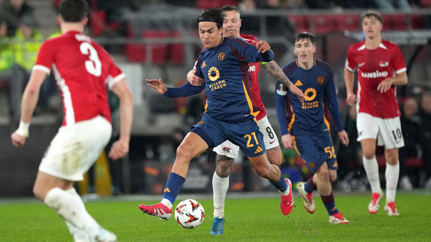 ยูฟ่ายูโรปาลีก : AZ VS โรม่า